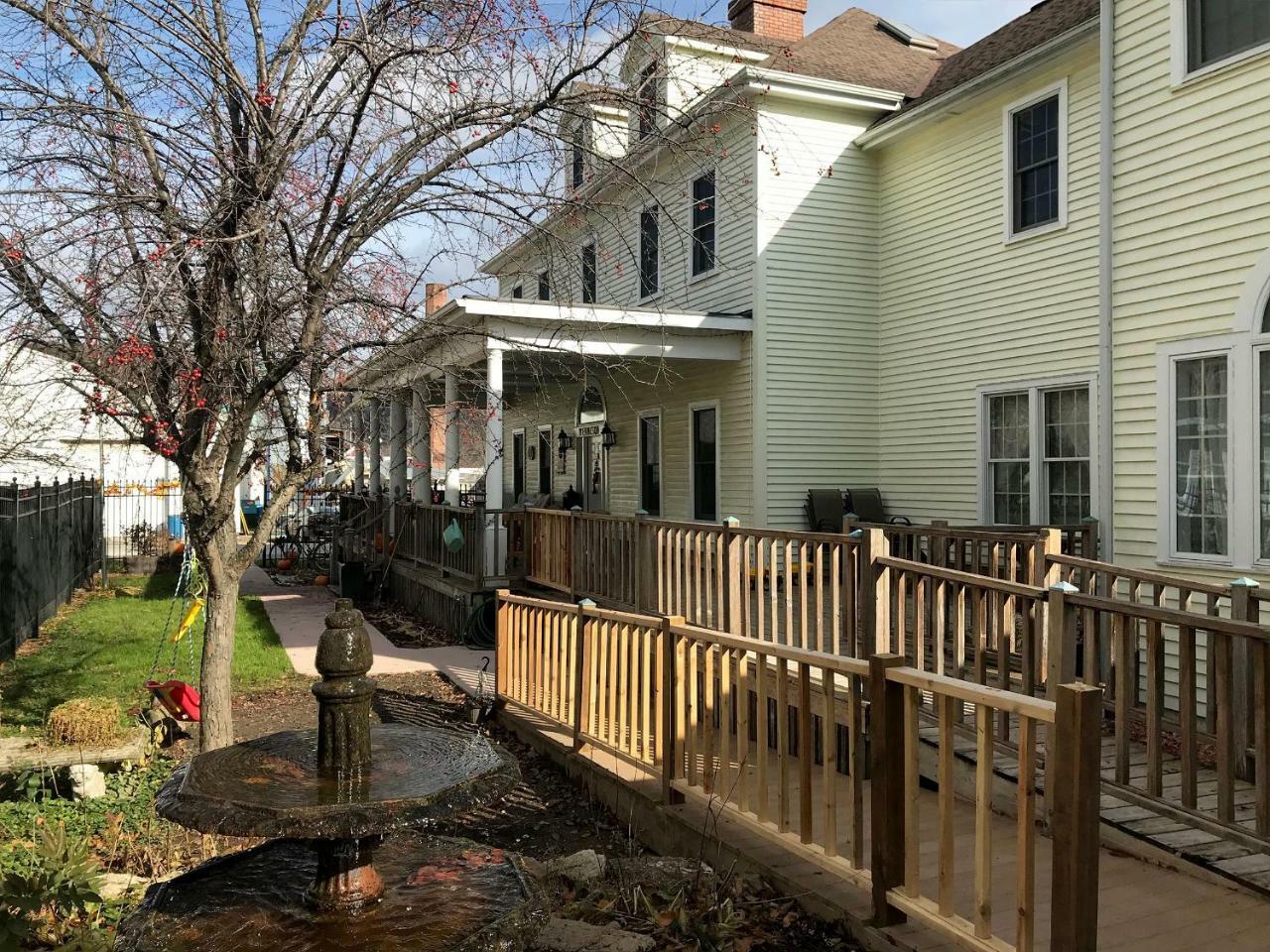Andor Wenneson Historic Inn Peterson Exteriör bild